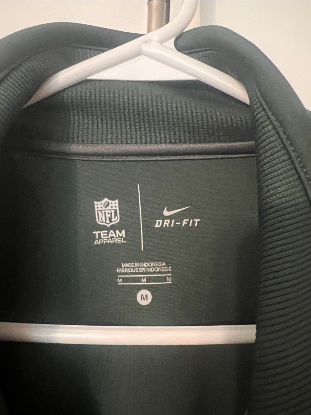 Nike Dark Green Full-Zip Team Jacket with White Accents Packers - Picture 2 of 4